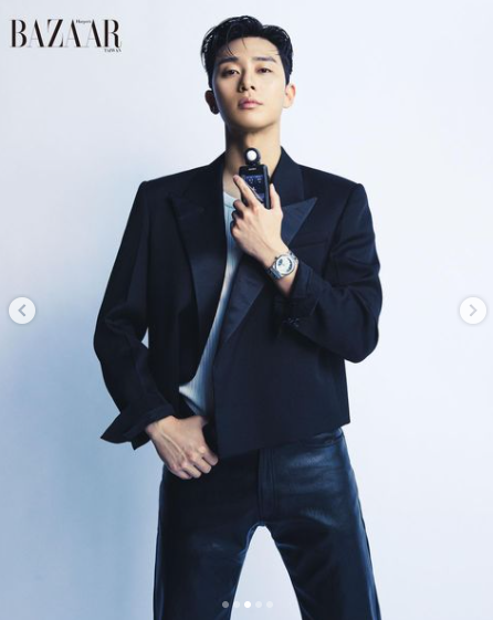 Trang phục dìm dáng vẫn không thể lấp nổi vẻ đẹp trai, đầy nam tính của “phó chủ tịch” Park Seo Joon - Ảnh 3